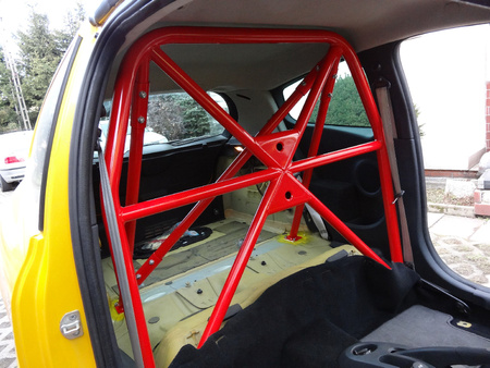 Bolt-in Half Roll Cage Renault Clio 3 Sport White
