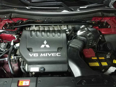 Front upper strut bar Mitsubishi Outlander 3 Black