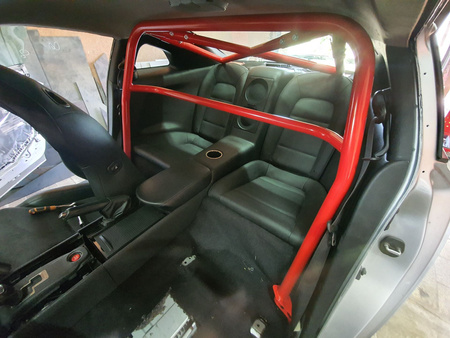 Bolt-in Half Roll Cage Nissan GT-R Black