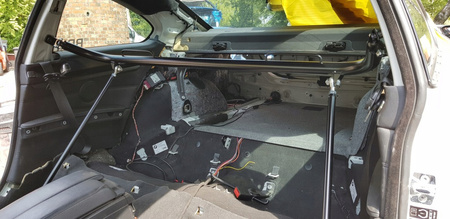 Harness Bar BMW 3 E92 Coupe Red