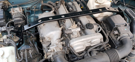 Front upper strut bar Mazda MX5 NB White