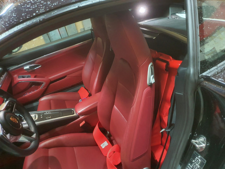 Harness Bar Porsche Cayman 718 Red