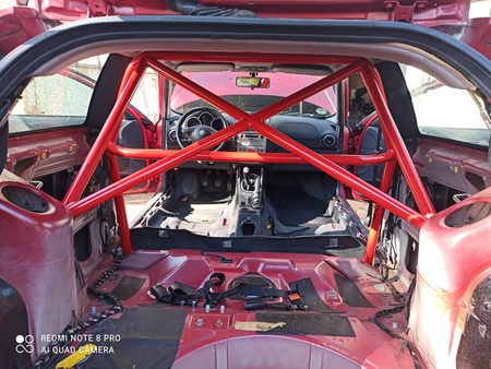 Bolt-in Half Roll Cage Alfa Romeo 147 Red
