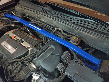 Front upper strut bar Honda CR-V 2 II White