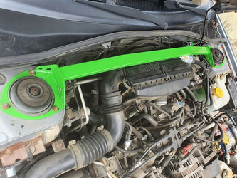 Rozpórka Subaru Legacy 3 przednia górna Black